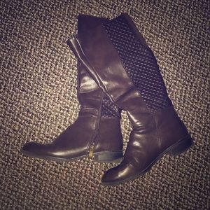 wide calf over knee-high zipped fashion boots